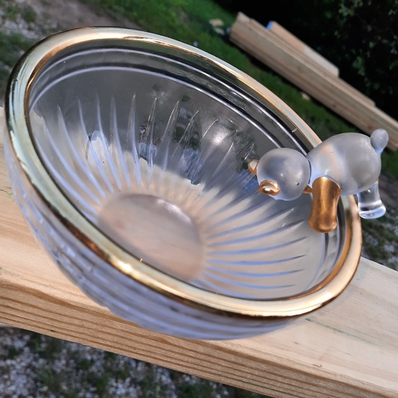 ~{Vintage}~ Dipped gold sneaky bear candy dish. - Picture 3 of 4